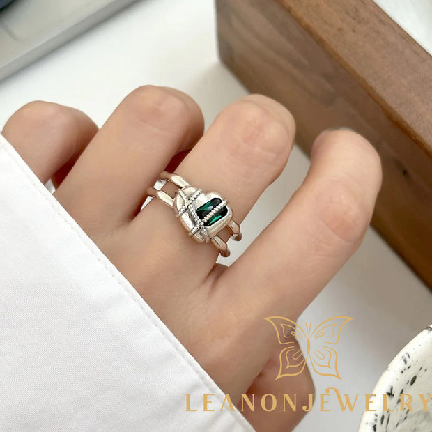 Double Bundle Peach Heart Green Diamond Ring