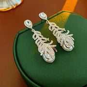 Zirconia Leaf Pearl Earrings