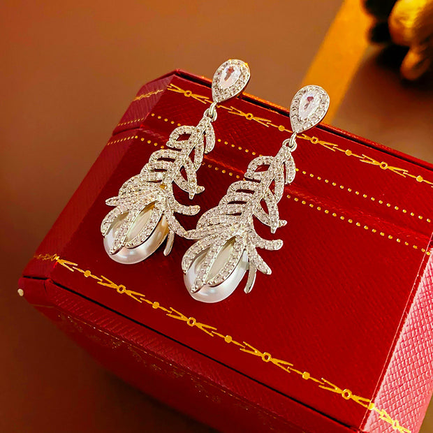 Zirconia Leaf Pearl Earrings