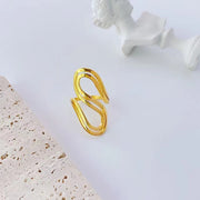 Double S-Shaped Finger Ring