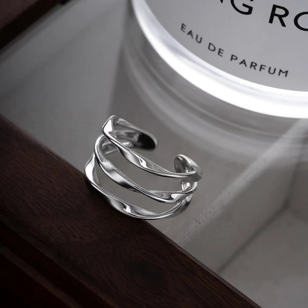 Line Newel Ring