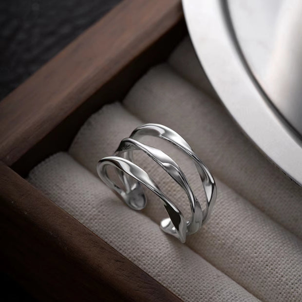 Line Newel Ring