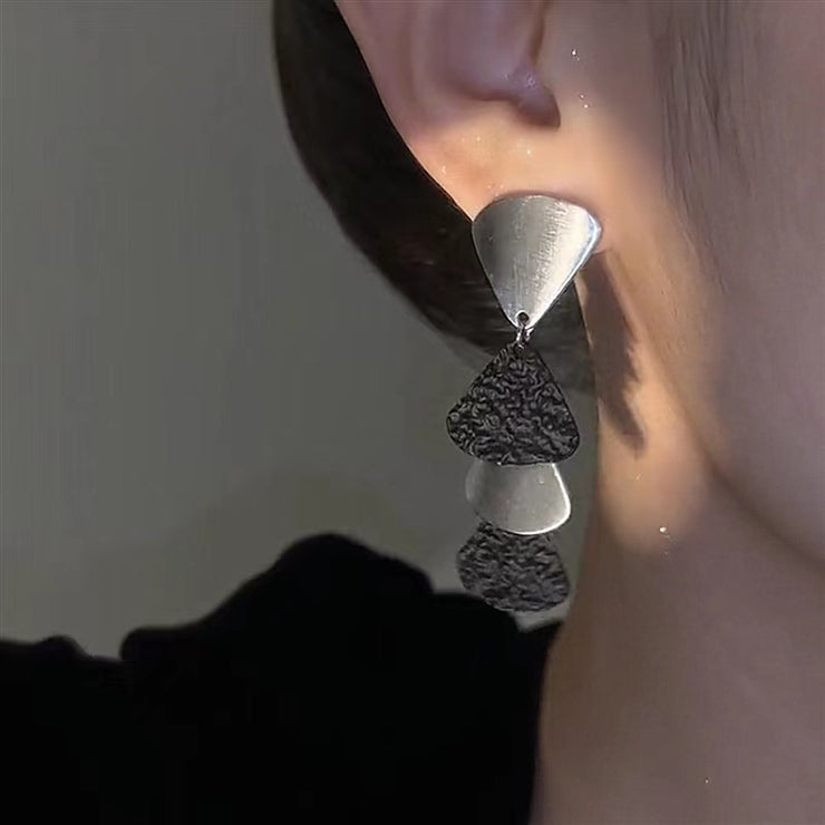 Scalloped Black and White Colorblock Earrings