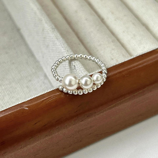 Three pearl ring