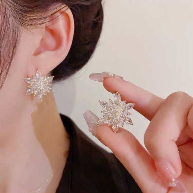 Sparkling Snowflake Earrings