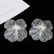 Line Flower Pearl Earrings