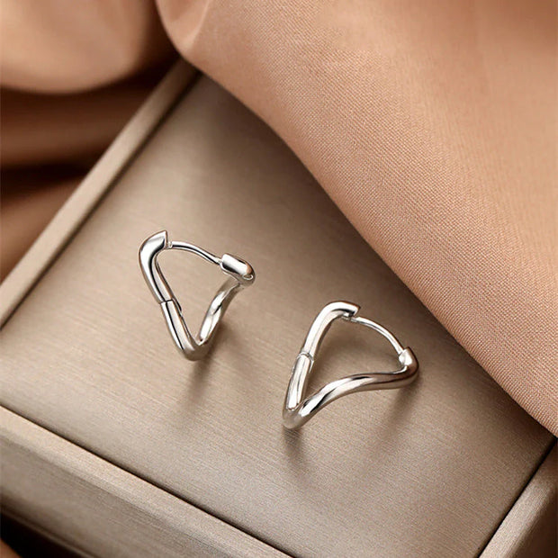 XN Curve Earrings