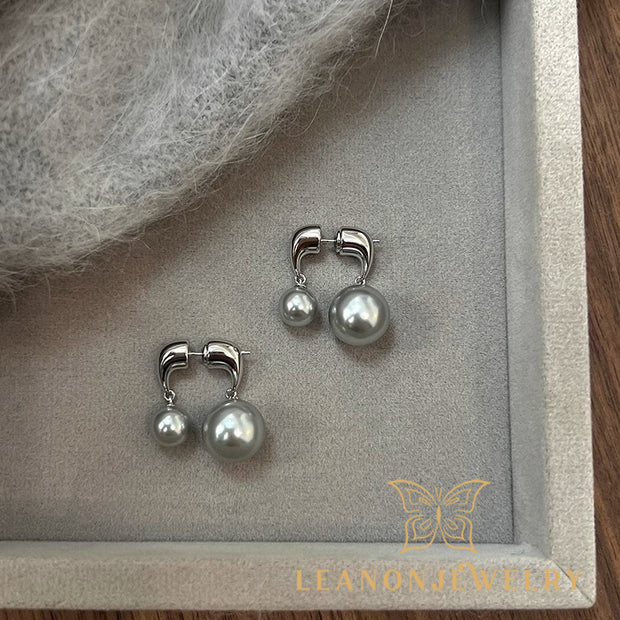 Simple Size Pearl Earrings