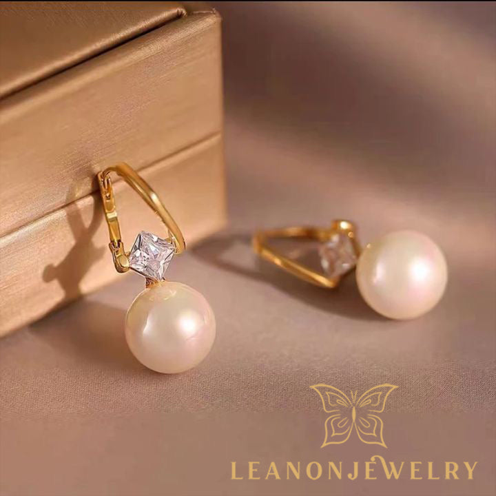 Pearl and Zirconia Earrings